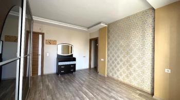 Elmas’tan Akdeniz Mh’de Zeytinli Cd Üzerinde Geniş Ferah 4+1