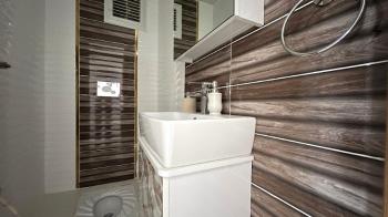 Elmas’tan Akdeniz Mh’de Zeytinli Cd Üzerinde Geniş Ferah 4+1