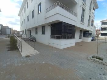 Güvenay - Çorum Çepni Mahallesi Fen Lisesi Bölgesi Kiralık 2+1 Sıfır Daire