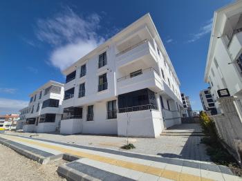 Güvenay - Çorum Çepni Mahallesi Fen Lisesi Bölgesi Kiralık 2+1 Sıfır Daire