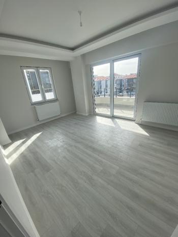 GÜVENAY - ÇORUM ÇEPNİ MAH. KENT PARK ALTI  2+1 KİRALIK DAİRE 