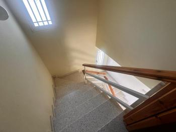 CİHANGİR'DE BAHÇELİ SATILIK İKİZ MÜSTAKİL  EV 