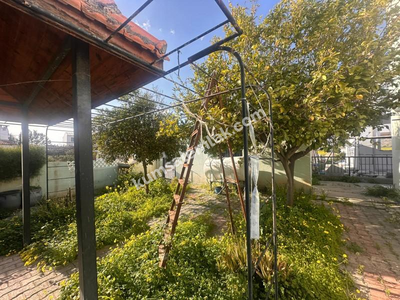 CİHANGİR'DE BAHÇELİ SATILIK İKİZ MÜSTAKİL  EV 