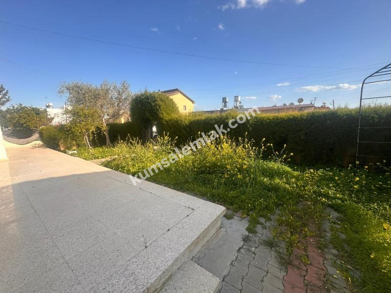 CİHANGİR'DE BAHÇELİ SATILIK İKİZ MÜSTAKİL  EV 