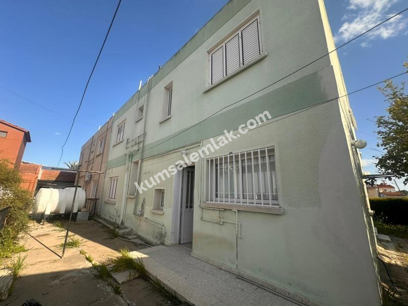 CİHANGİR'DE BAHÇELİ SATILIK İKİZ MÜSTAKİL  EV 