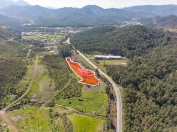 Asparan Mevkii Karayolu Üzeri 10.260 m2 Kiracılı Ticari Arazi