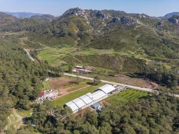 Asparan Mevkii Karayolu Üzeri 10.260 m2 Kiracılı Ticari Arazi