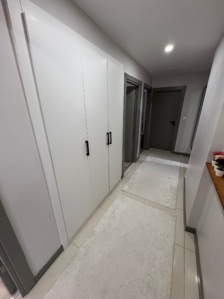 Çırçır'da Metro'ya 4 Dk 130 m2 Süper Lüks Daire Arakat Asansörlü Yeni Bina