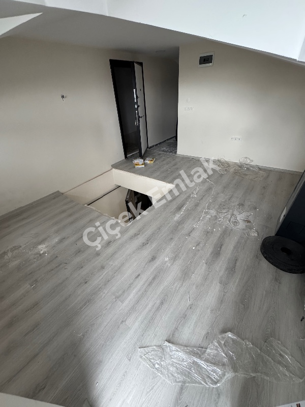 Alibeyköy Çarşı İçine Yakın 4+1 Sıfır Satılık Dubleks