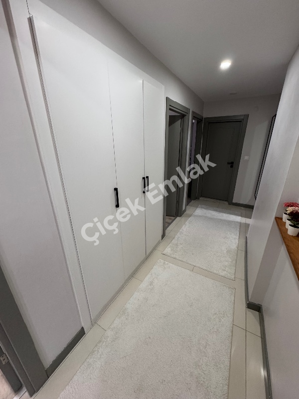 Çırçır'da Metro'ya 4 Dk 130 m2 Süper Lüks Daire Arakat Asansörlü Yeni Bina