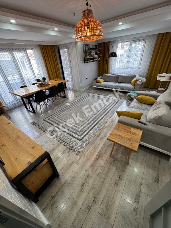 Çırçır'da Metro'ya 4 Dk 130 m2 Süper Lüks Daire Arakat Asansörlü Yeni Bina