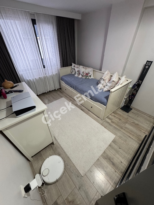 Çırçır'da Metro'ya 4 Dk 130 m2 Süper Lüks Daire Arakat Asansörlü Yeni Bina
