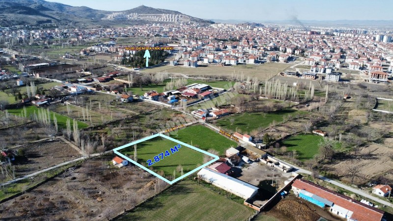 AFYON ÜÇOK EMLAKTAN ATAKÖY MAH . SATILIK 2.875M² BAĞ BAHÇE 