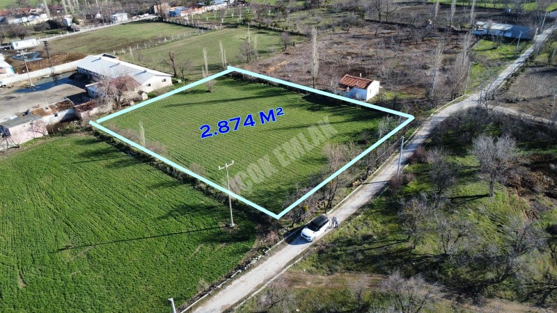 AFYON ÜÇOK EMLAKTAN ATAKÖY MAH . SATILIK 2.875M² BAĞ BAHÇE 