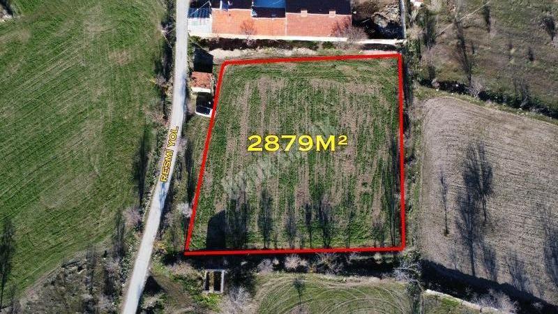 AFYON ÜÇOK EMLAKTAN ATAKÖY MAH SATILIK 2.735M² BAĞ - BAHÇE 