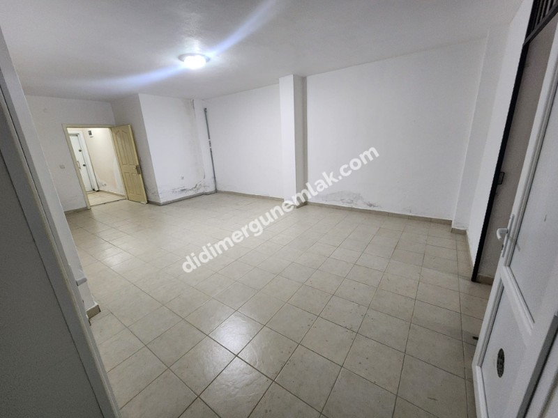 DİDİM HİSAR MAHALLESİ' NDE HAVUZLU SİTE İÇERİSİNDE 1+1 SATILIK DAİRE
