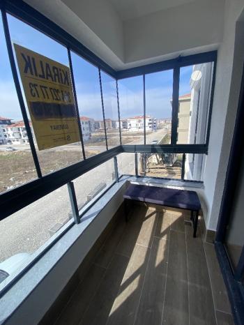 GÜVENAY - ÇORUM FEN LİSESİ CİVARI 1+1 SATILIK LÜKS DAİRE 