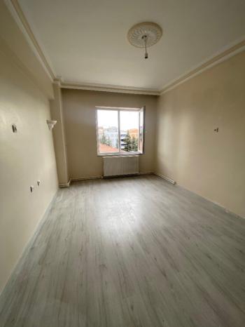 GÜVENAY - ÇORUM ULUKAVAK MAH. CUMHURİYET ORTAOKULU YANINDA 3+1 KİRALIK DAİRE