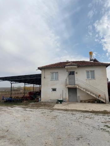Çorum Alaca’da Ruhsatlı Eksiksiz Hazır Besi Çiftliği