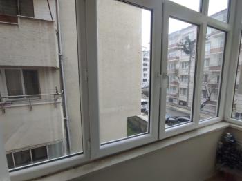 GÜVENAY - ÇORUM ÜÇTUTLAR MAH. ILICA SOKAKTA  EŞYALI KİRALIK 2+1 DAİRE