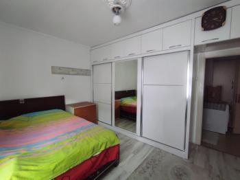 GÜVENAY - ÇORUM ÜÇTUTLAR MAH. ILICA SOKAKTA  EŞYALI KİRALIK 2+1 DAİRE