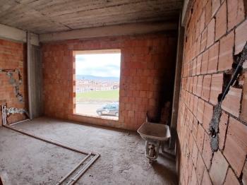 GÜVENAY - ÇORUM BAHÇELİEVLER MAH.YAVRUTURNA ORTAOKULU CİVARI SATILIK 3+0 DAİRE
