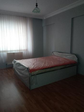 GÜVENAY - ÇORUM BAHÇELİEVLER  MAH. BAHABEY CADDESİ ÜZERİ 3+1 SATILIK DAİRE 