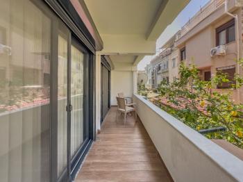 Marmaris Merkezde Bahçeli, Konforlu, Full Eşyalı 2+1 Dubleks