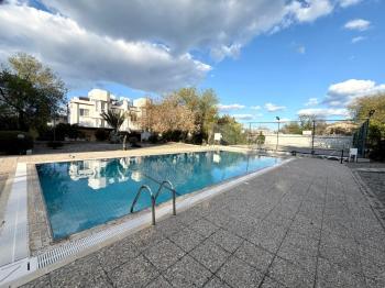 Kıbrıs Girne Karaoğlanoğlu Old Creek Villa Sitesi Satılık 4+1 Eşyalı İkiz Villa