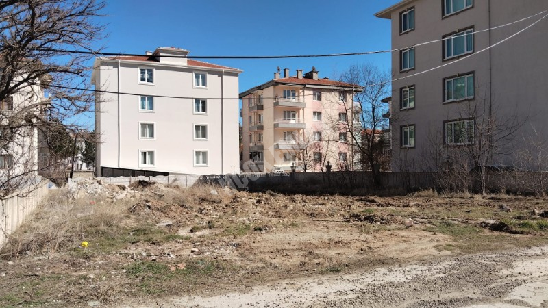 AFYON ÜÇOK EMLAKTAN KANLICA MAH SIFIR 3+1 120M² DAİRELER 