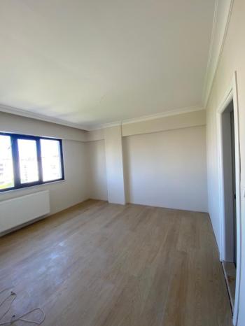 ARTI'DAN ÖZLÜCE'NİN MERKEZİNDE SATILIK HAVUZLU 3+1 DAİRE