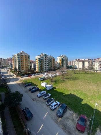 ARTI'DAN ÖZLÜCE'NİN MERKEZİNDE SATILIK HAVUZLU 3+1 DAİRE