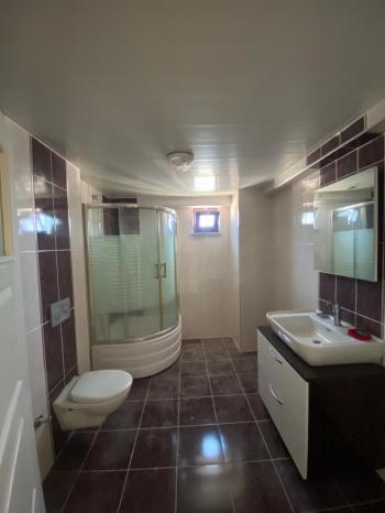 ARTI'DAN ÖZLÜCE'NİN MERKEZİNDE SATILIK HAVUZLU 3+1 DAİRE