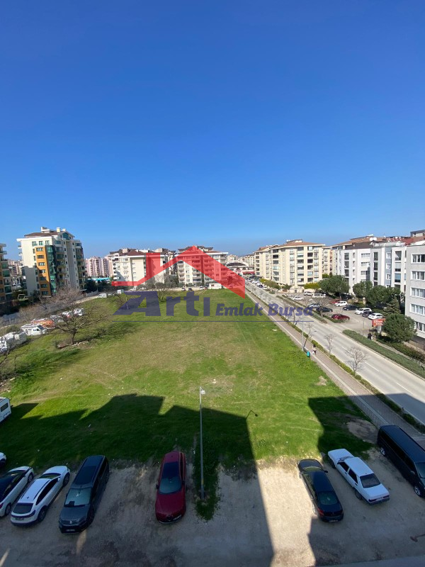 ARTI'DAN ÖZLÜCE'NİN MERKEZİNDE SATILIK HAVUZLU 3+1 DAİRE
