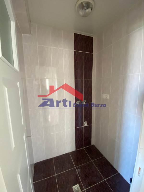 ARTI'DAN ÖZLÜCE'NİN MERKEZİNDE SATILIK HAVUZLU 3+1 DAİRE