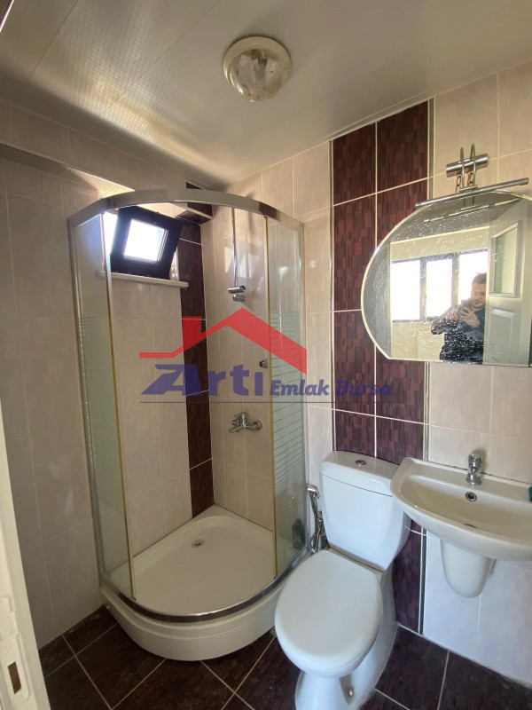 ARTI'DAN ÖZLÜCE'NİN MERKEZİNDE SATILIK HAVUZLU 3+1 DAİRE
