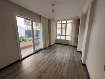 DİDİM EFELER MAHALLESİ' NDE DÜKKAN ÜSTÜ 1.KAT 3+1 SATILIK DAİRE