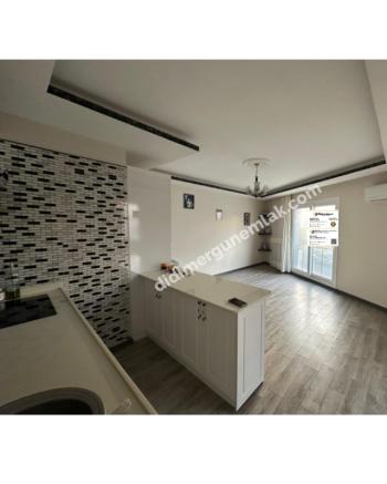 DİDİM EFELER MAHALLESİ' NDE DÜKKAN ÜSTÜ 1.KAT 3+1 SATILIK DAİRE