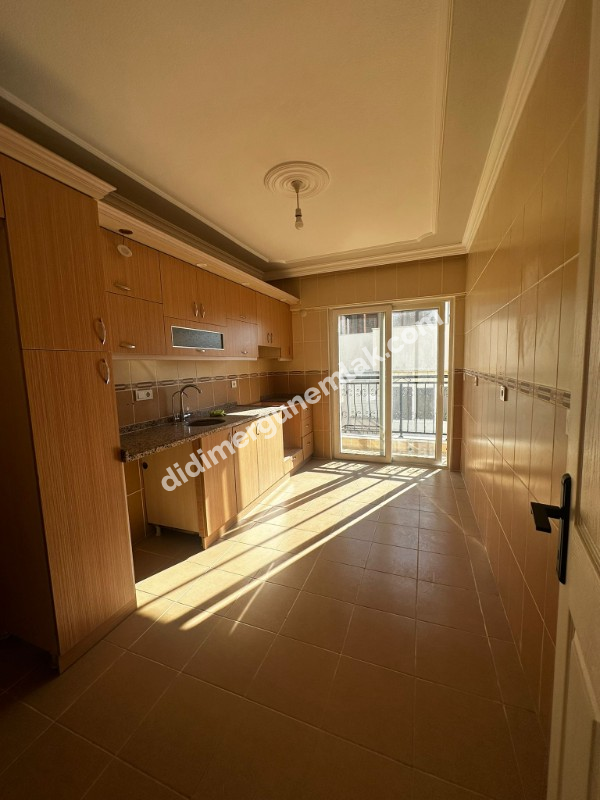 DİDİM YENİ MAHALLE' DE TAPU MÜDÜRLÜĞÜ DAİRESİ YANI - AYRI MUTFAK SATILIK  3+1 SATILIK DAİRE