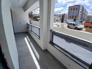 GÜVENAY - ÇORUM BAHÇELİEVLER CUMARTESİ PAZARI CİVARI SATILIK 3+1 DAİRE