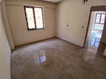 GÜVENAY - ÇORUM BAHÇELİEVLER MAH. CUMARTESİ PAZARI CİVARI SATILIK 3+1 DAİRE