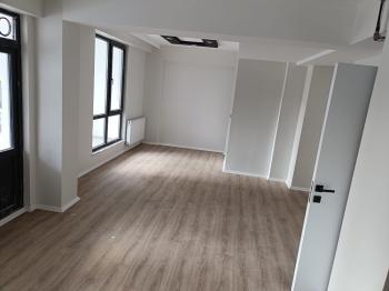 GÜVENAY - ÇORUM BAHÇELİEVLER ANADOLU LİSESİ CİVARI SATILIK 1+1 DAİRE