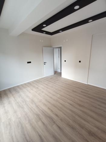GÜVENAY - ÇORUM BAHÇELİEVLER ANADOLU LİSESİ CİVARI SATILIK 2+1 DAİRE