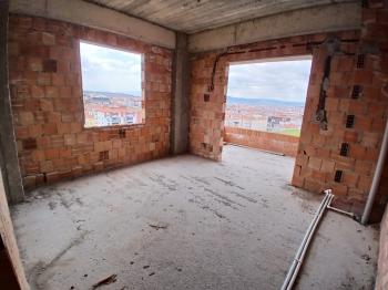 GÜVENAY - ÇORUM BAHÇELİEVLER MAH.YAVRUTURNA ORTAOKULU CİVARI SATILIK 3+0 DAİRE