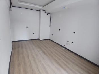 GÜVENAY - ÇORUM BAHÇELİEVLER MAH. CUMARTESİ PAZARI CİVARI SATILIK 3+1 LÜKS DAİRE