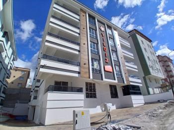 GÜVENAY - ÇORUM BAHÇELİEVLER MAH. CUMARTESİ PAZARI CİVARI SATILIK 3+1 LÜKS DAİRE