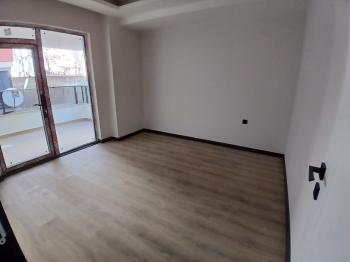 GÜVENAY - ÇORUM BAHÇELİEVLER MAH. CUMARTESİ PAZARI CİVARI SATILIK 3+1 LÜKS DAİRE