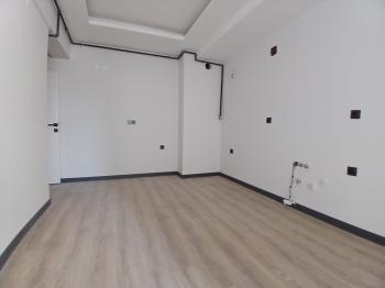 GÜVENAY - ÇORUM BAHÇELİEVLER MAH. CUMARTESİ PAZARI CİVARI SATILIK 3+1 LÜKS DAİRE