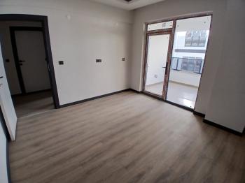 GÜVENAY - ÇORUM BAHÇELİEVLER MAH. CUMARTESİ PAZARI CİVARI SATILIK 3+1 LÜKS DAİRE