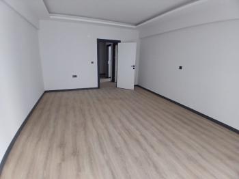 GÜVENAY - ÇORUM BAHÇELİEVLER MAH. CUMARTESİ PAZARI CİVARI SATILIK 3+1 LÜKS DAİRE